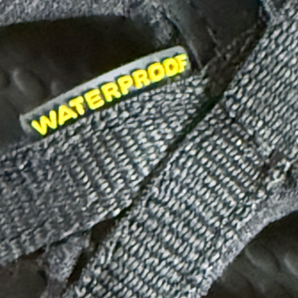Keen Waterproof Sandal EUC - Picture 13 of 16
